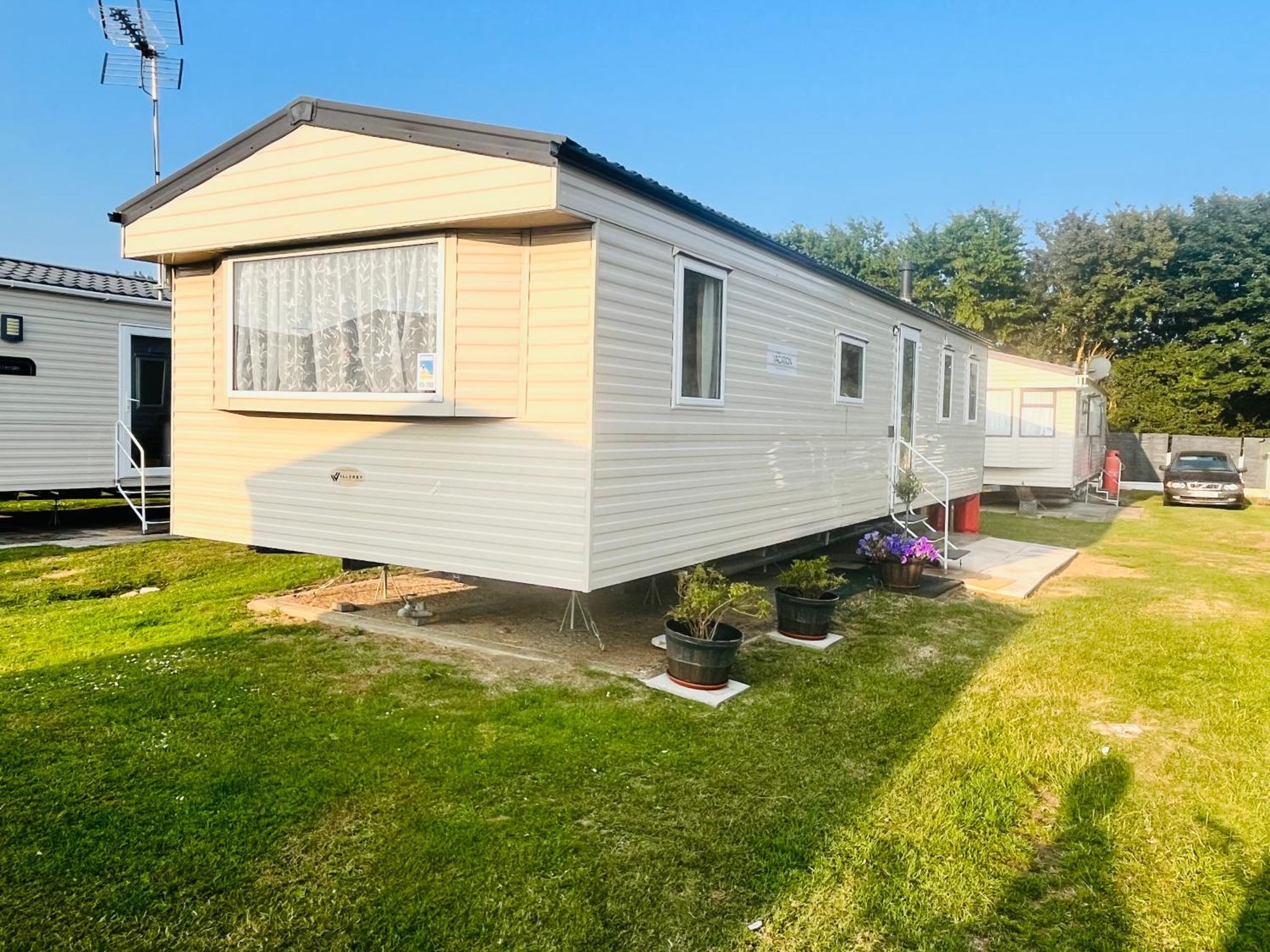Lola'S Caravan. Your Home Away From Home. Parkeston المظهر الخارجي الصورة